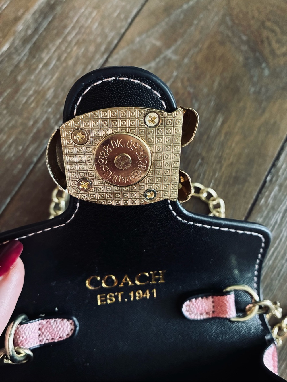 Small Pink crossbody - Picture 6 of 7